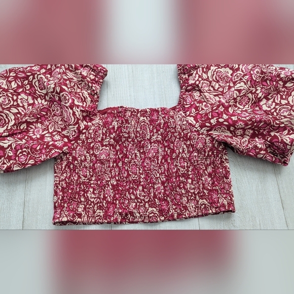 Japna Women's Floral Smocked Crop puff sleeve top Top Blouse Size M - Picture 9 of 12